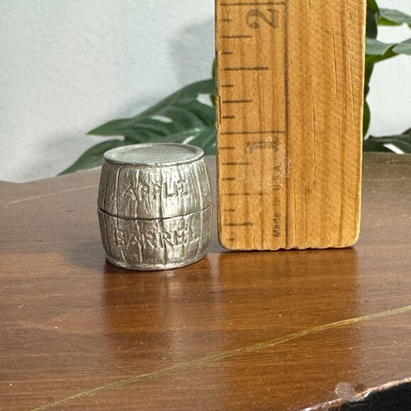 Apple Barrel Thimble Pewter Two Piece Vintage Made in England - Picture 5 of 5